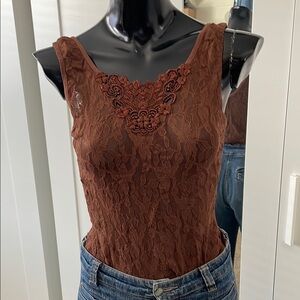 Elegant Brown Lace Sleeveless Top
